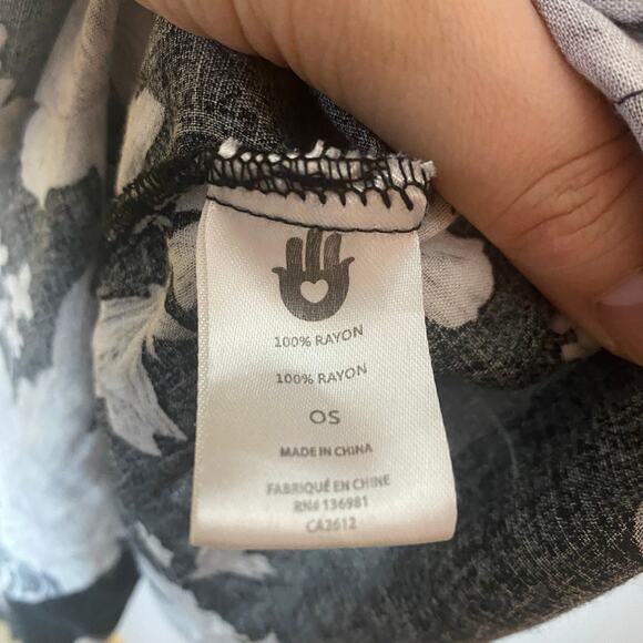 Spiritual Gangster Kimono One Size Black Floral Tie Front Swim Cover Up - Picture 5 of 8